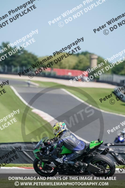 donington no limits trackday;donington park photographs;donington trackday photographs;no limits trackdays;peter wileman photography;trackday digital images;trackday photos